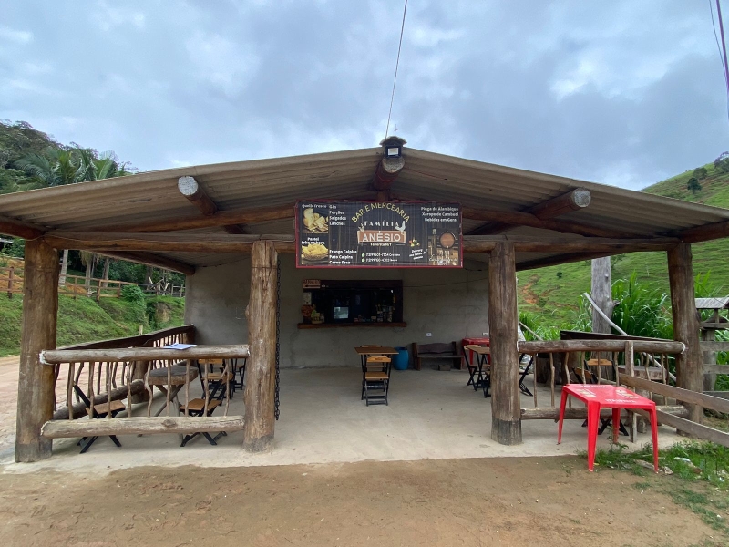 Galeria bar-e-mercearia-familia-anesio